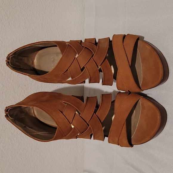 Stuart Weitzman SAXONY Suede  Strappy Sandals Heels Brown - Picture 6 of 7